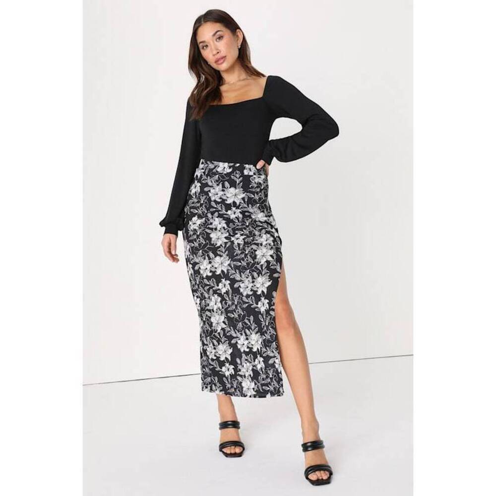Lulus Cute Intentions Black Floral Print High-waisted Midi Skirt - Size M